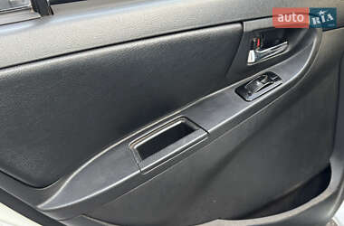 Седан Geely MK 2012 в 
