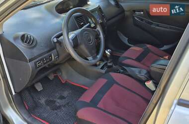 Седан Geely MK 2012 в 