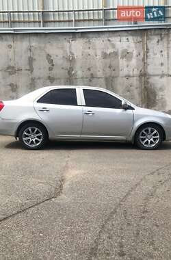 Седан Geely MK 2009 в 