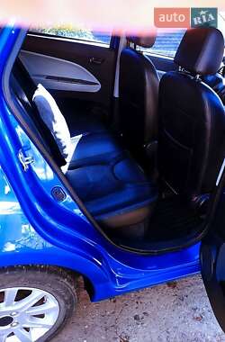 Седан Geely MK 2012 в 