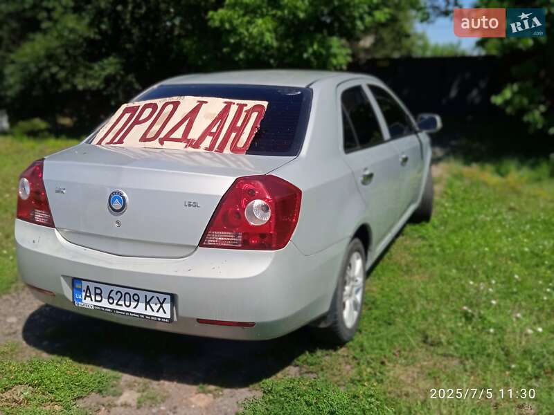 Седан Geely MK 2013 в Пирятині
