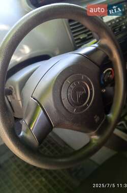 Седан Geely MK 2013 в 