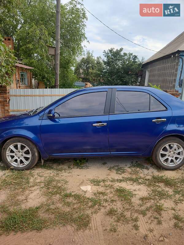 Седан Geely MK 2010 в Кривом Роге
