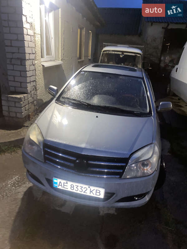Geely MK 2012