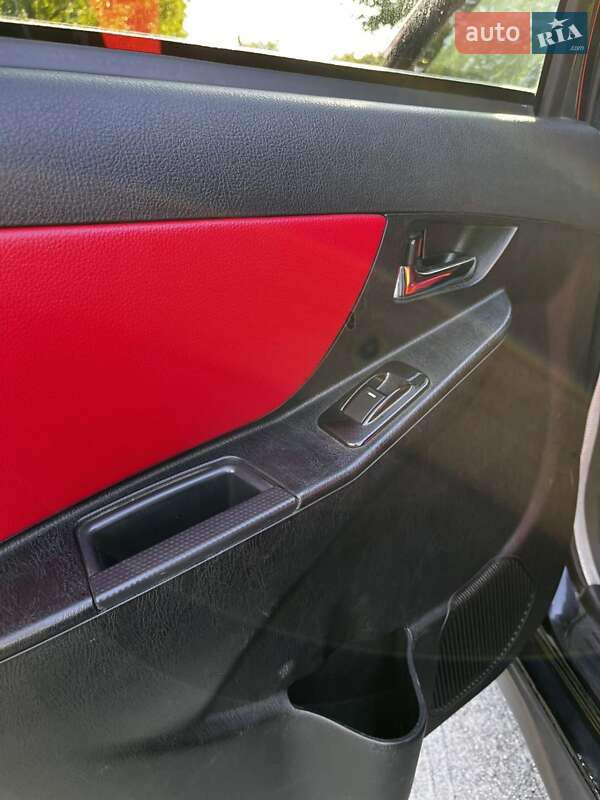 Седан Geely MK 2012 в Нетешине