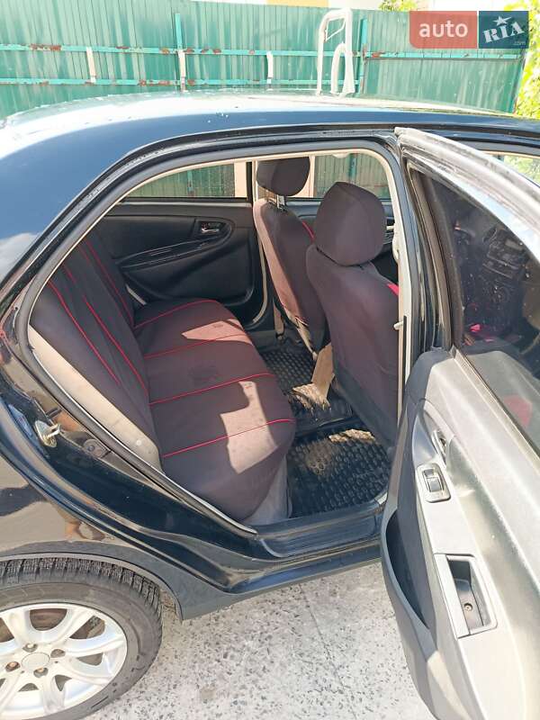 Седан Geely MK 2011 в Каневе