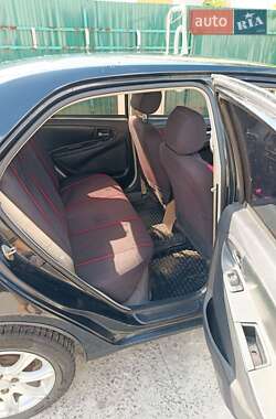 Седан Geely MK 2011 в 