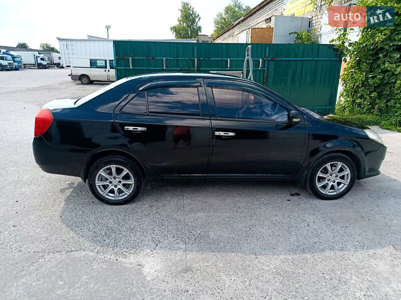 Седан Geely MK 2011 в Каневе