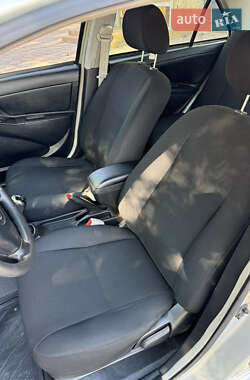 Седан Geely MK 2012 в 