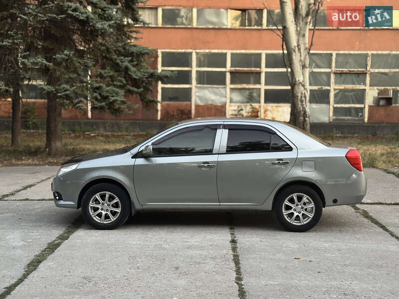 Седан Geely MK 2011 в Днепре