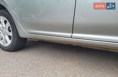 Седан Geely MK 2012 в 