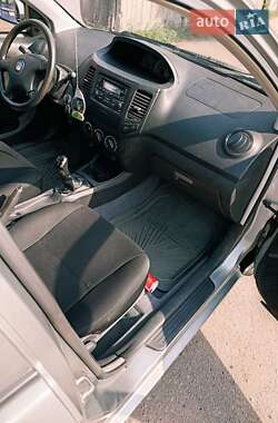Седан Geely MK 2012 в 