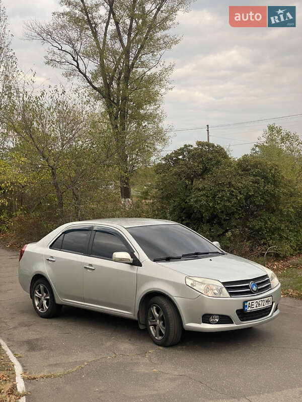 Седан Geely MK 2012 в Каменском фото 2 Седан Geely MK 2012 в Каменском