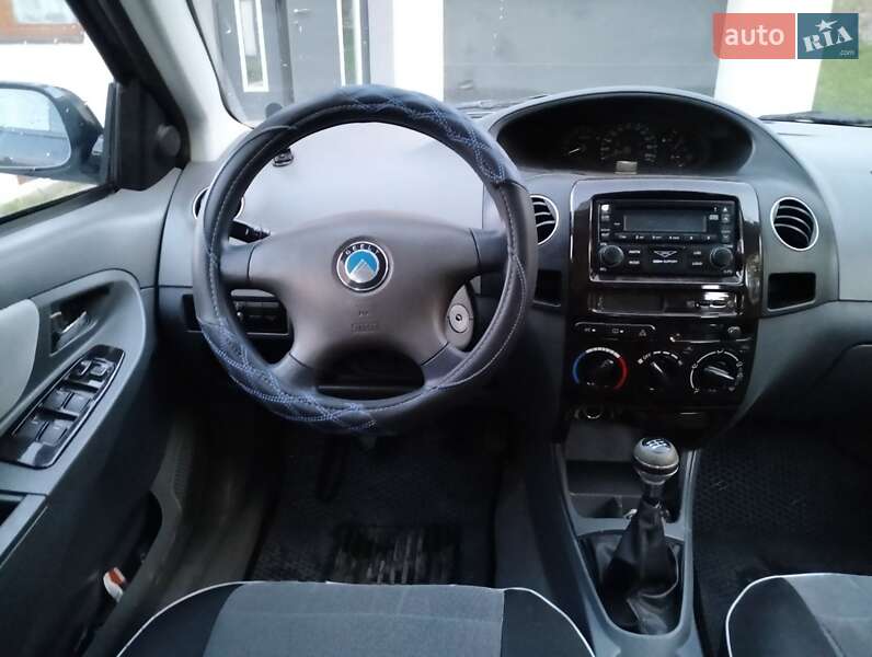Седан Geely MK 2008 в Львове