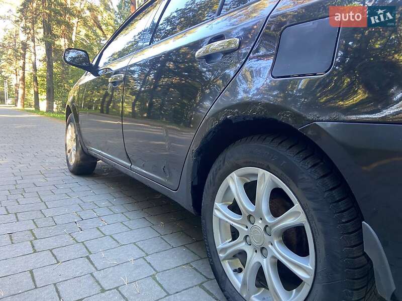 Седан Geely MK 2013 в Львові