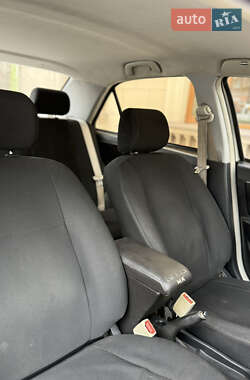 Седан Geely MK 2013 в 