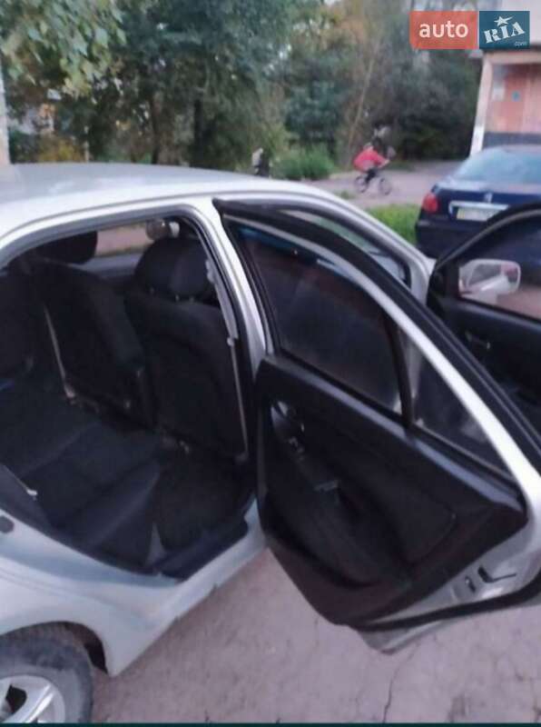 Седан Geely MK 2014 в Львові