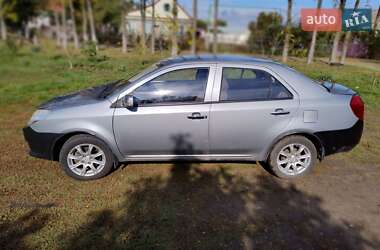 Седан Geely MK 2011 в Новому Бузі