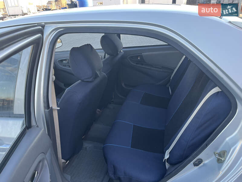 Седан Geely MK 2009 в Первомайську