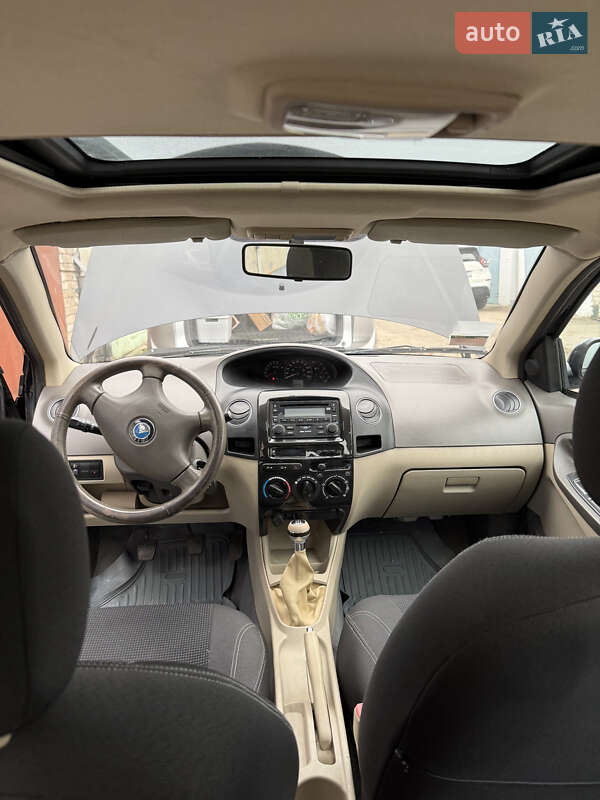 Седан Geely MK 2008 в Вараше