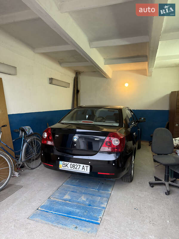 Седан Geely MK 2008 в Вараше