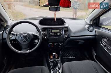 Седан Geely MK 2012 в Будах