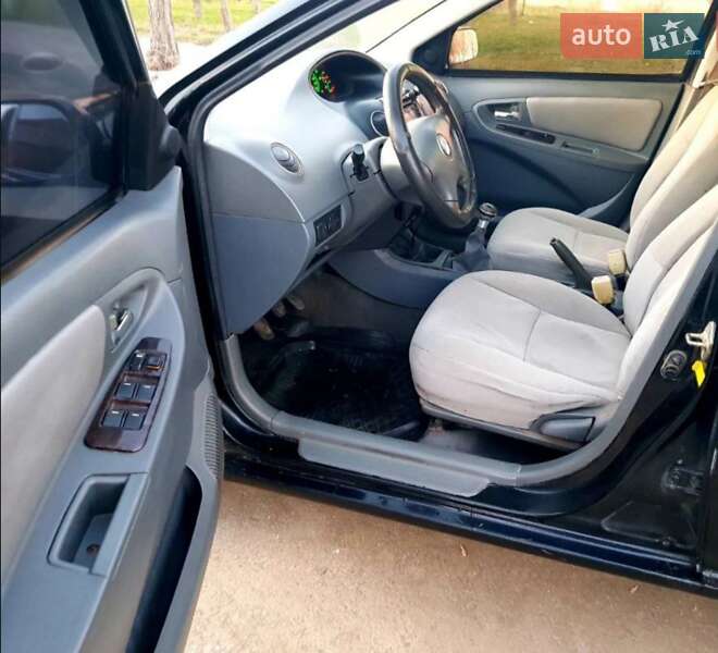 Седан Geely MK 2008 в Новому Бузі
