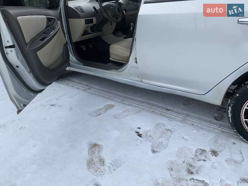 Седан Geely MK 2008 в Вознесенську