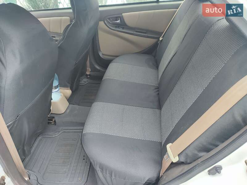 Седан Geely MK 2009 в Синельниковому