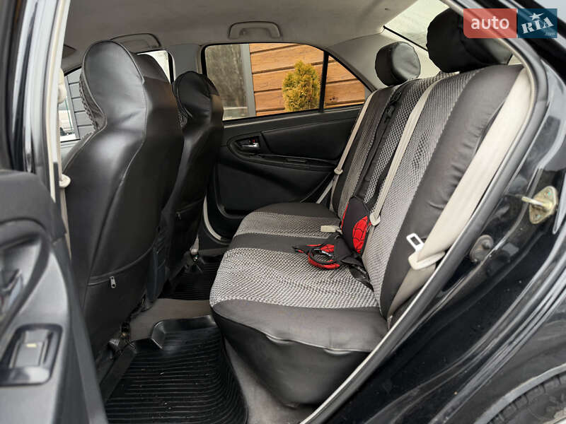 Седан Geely MK 2012 в Шептицькому