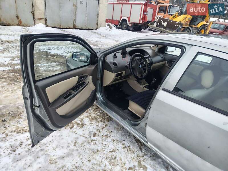 Седан Geely MK 2008 в Збараже