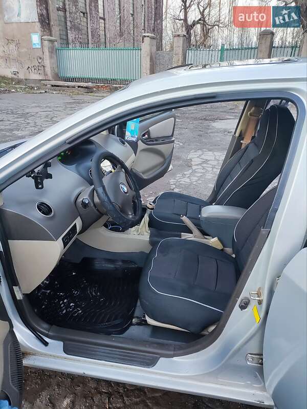 Седан Geely MK 2010 в Кривом Роге