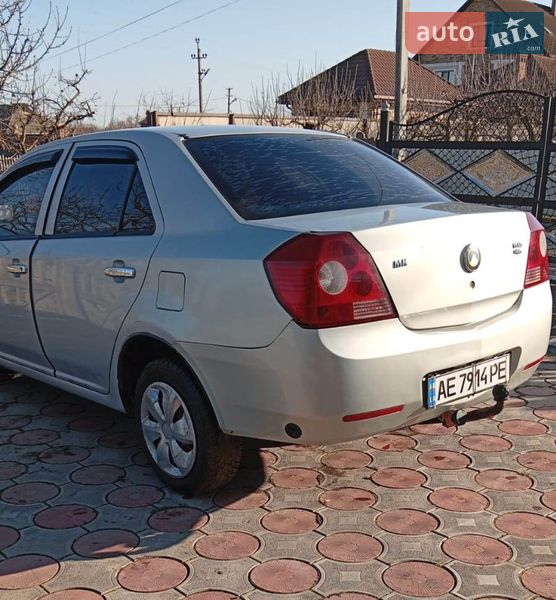 Седан Geely MK 2008 в Кельменцах