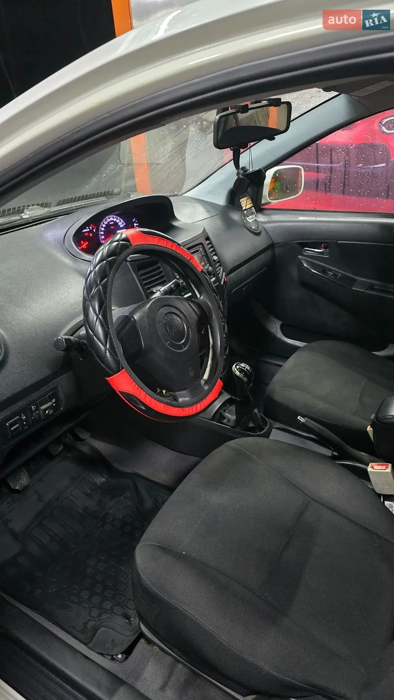 2013 Geely MK - мініатюра 4