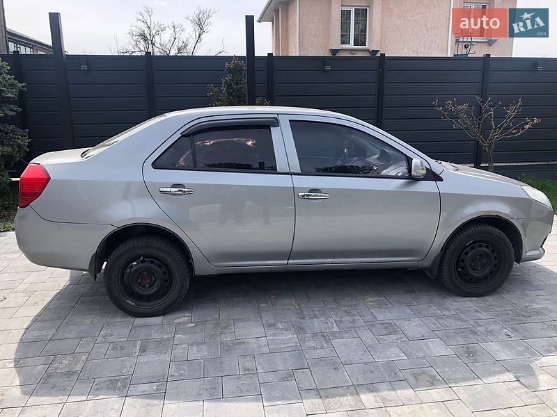 Седан Geely MK 2014 в Вышгороде