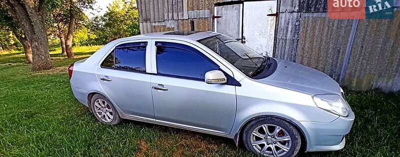 Седан Geely MK 2008 в Иванкове
