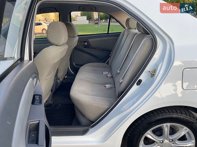 Седан Geely MK 2011 в Кременчуці