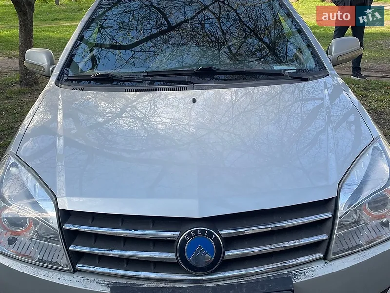 Geely MK 2012