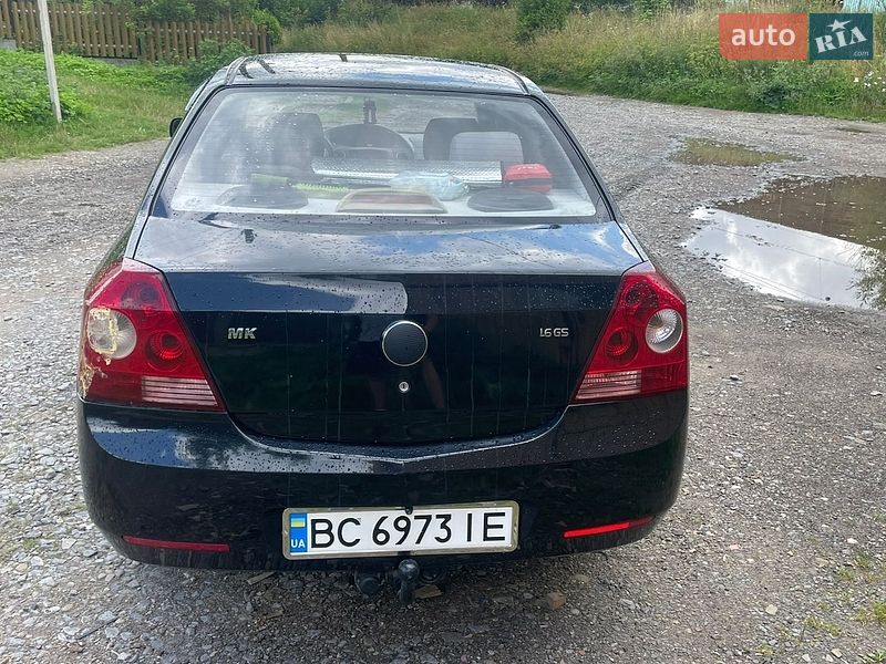 Седан Geely MK 2009 в Турці