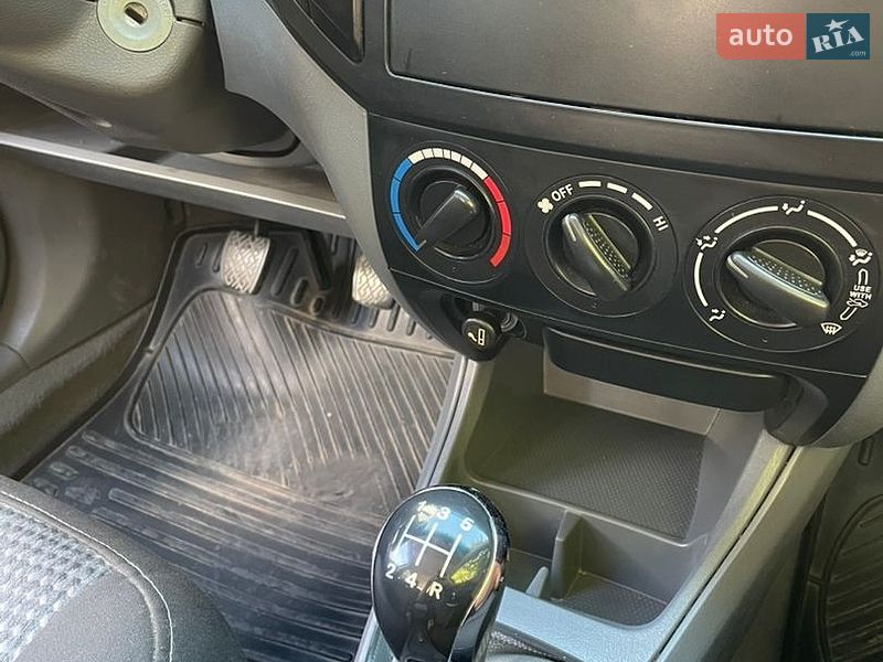 Седан Geely MK 2011 в Ивано-Франковске