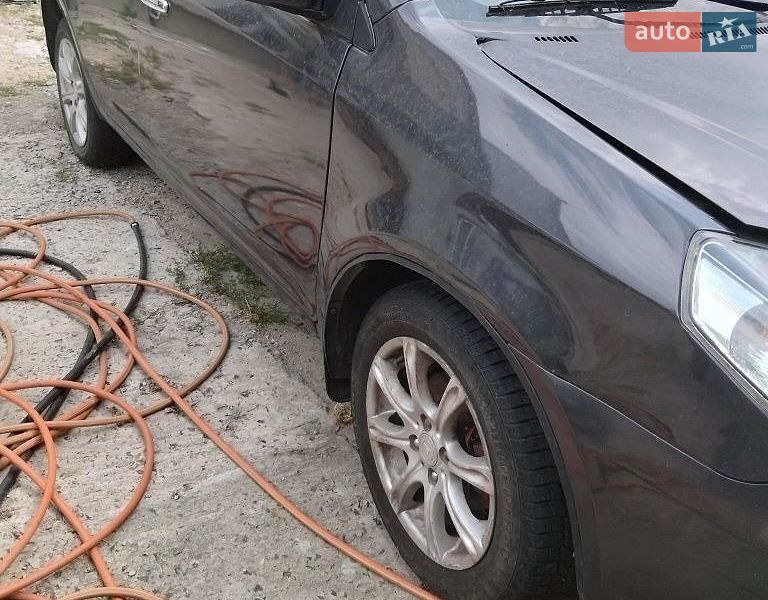 Седан Geely MK 2008 в Бучі