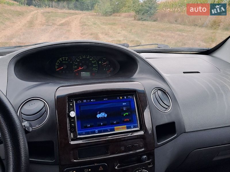 Седан Geely MK 2008 в Ромнах