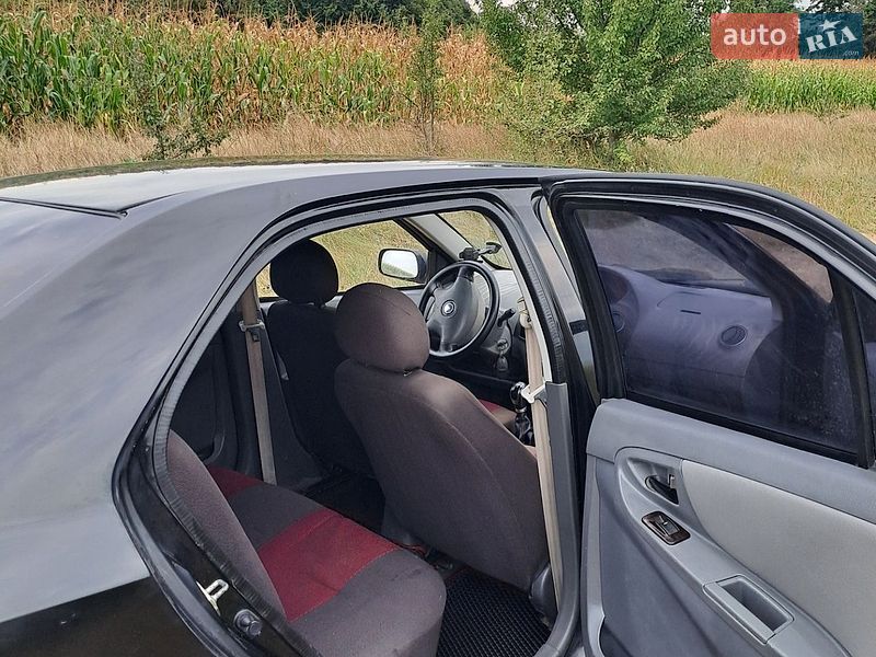 Седан Geely MK 2008 в Ромнах