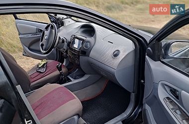Седан Geely MK 2008 в Ромнах