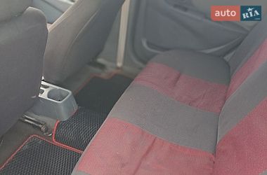 Седан Geely MK 2008 в Ромнах