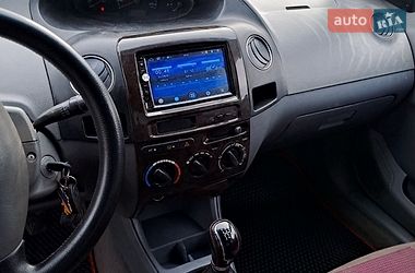 Седан Geely MK 2008 в Ромнах