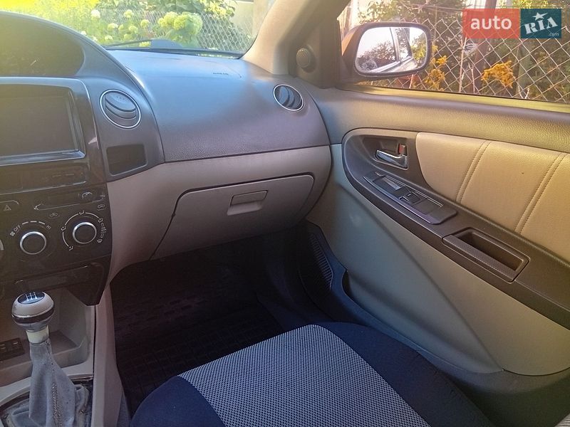Седан Geely MK 2008 в Стрию