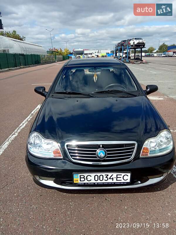 Седан Geely MR 2013 в Львове