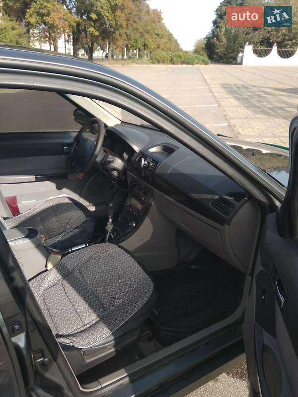 Седан Geely MR 2008 в Харькове фото 7 Седан Geely MR 2008 в Харькове