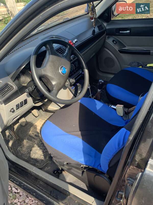 Хэтчбек Geely MR 2007 в Овруче